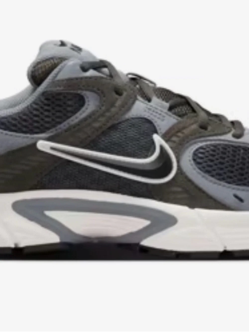 Nike Men's Gray and Black Mesh Running Shoes